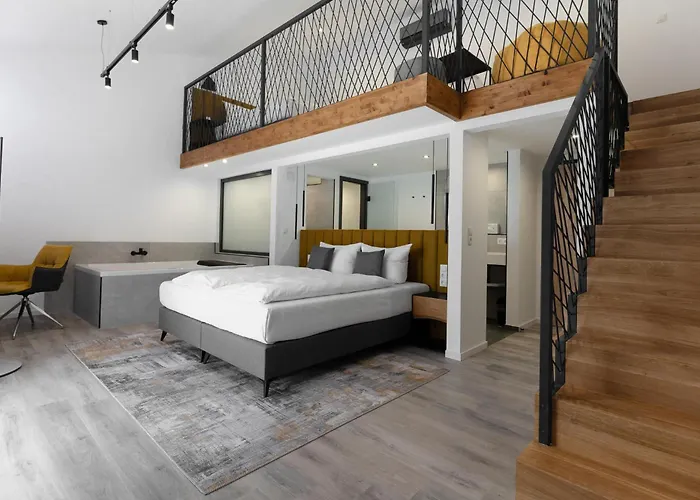 Andante (adults Only) 4*